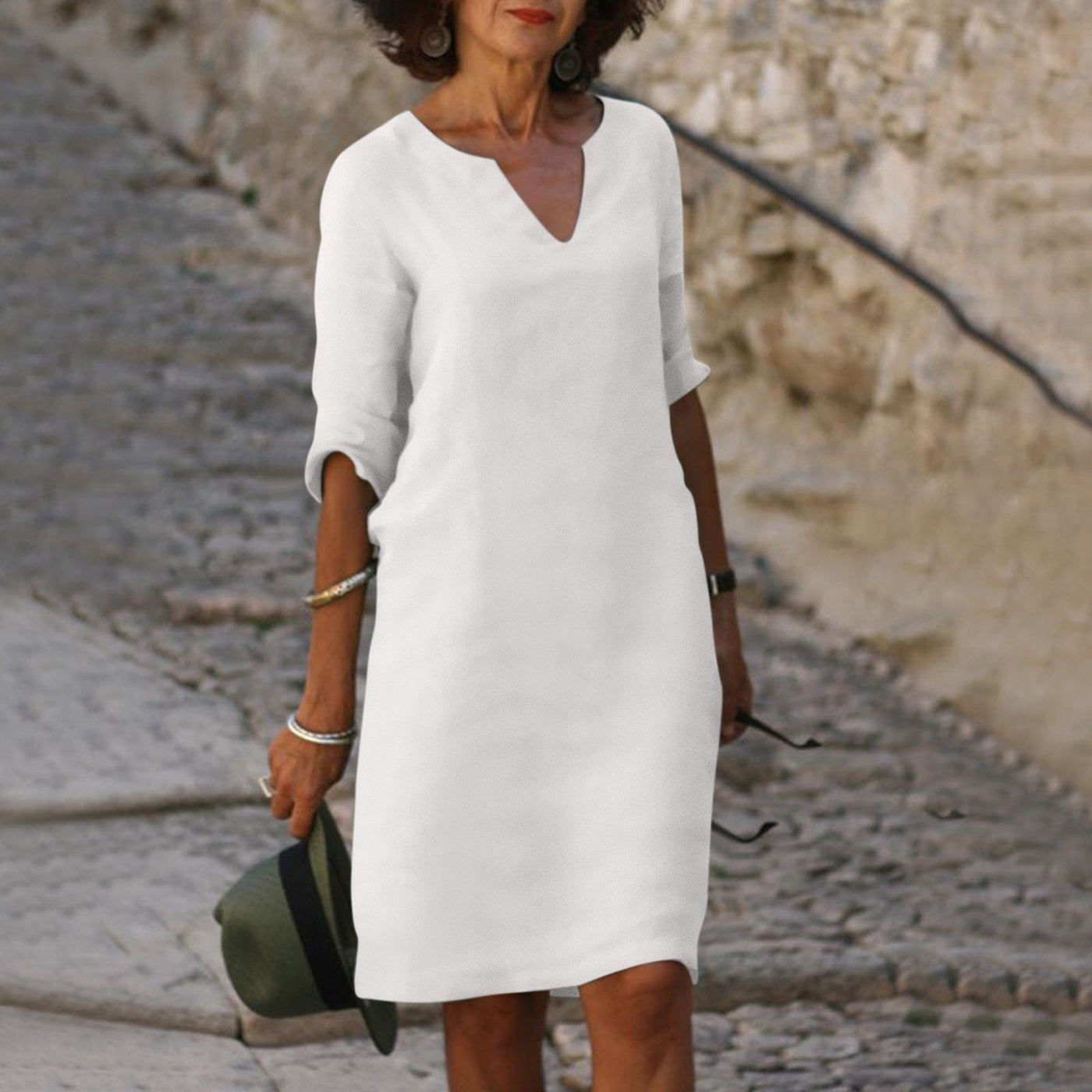 Georgia - Dress with V-Neck and Three-Quarter Sleeves