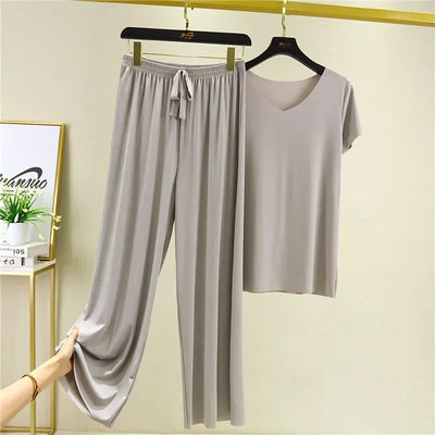 Ivy™ - Soft Ice Silk T-Shirt with Pants Set